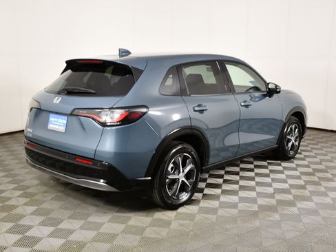 Certified 2024 Honda HR-V EX-L image 6