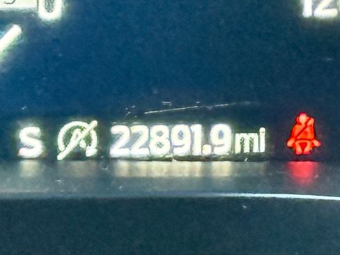 Certified 2023 Ford F150 Lariat w/ Equipment Group 502A High image 33