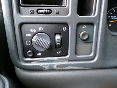 Used 2006 Chevrolet Silverado 2500 W/T image 18