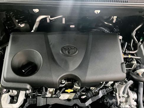 Certified 2024 Toyota RAV4 XLE w/ Weather Package AWD/4WD image 33