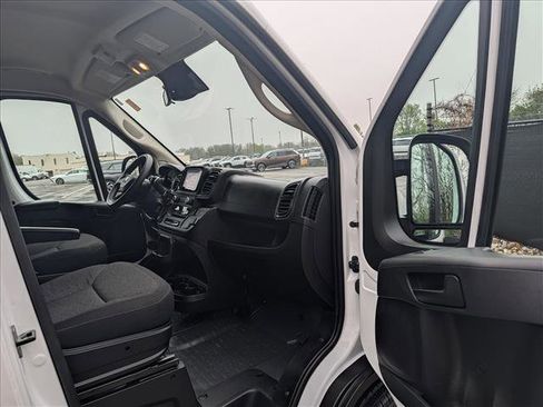 Used 2023 RAM ProMaster 2500 FWD image 11