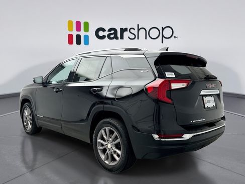Used 2023 GMC Terrain SLT AWD/4WD image 3