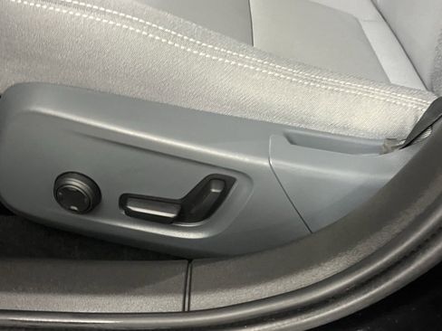 Used 2023 Polestar Polestar 2 w/ Pilot Pack image 19