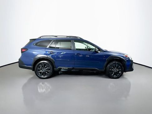 Used 2023 Subaru Outback Onyx Edition AWD/4WD image 9