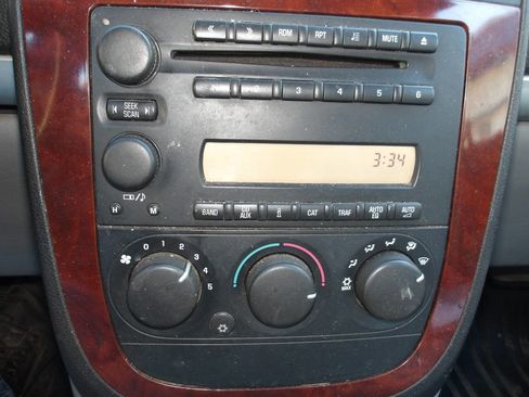 Used 2006 Chevrolet Uplander LS image 9