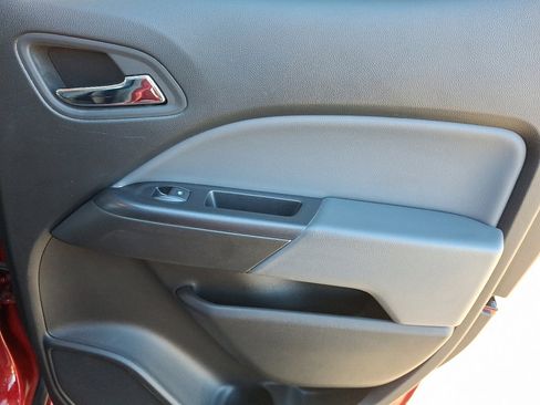 Used 2022 Chevrolet Colorado Z71 w/ Safety Package image 14