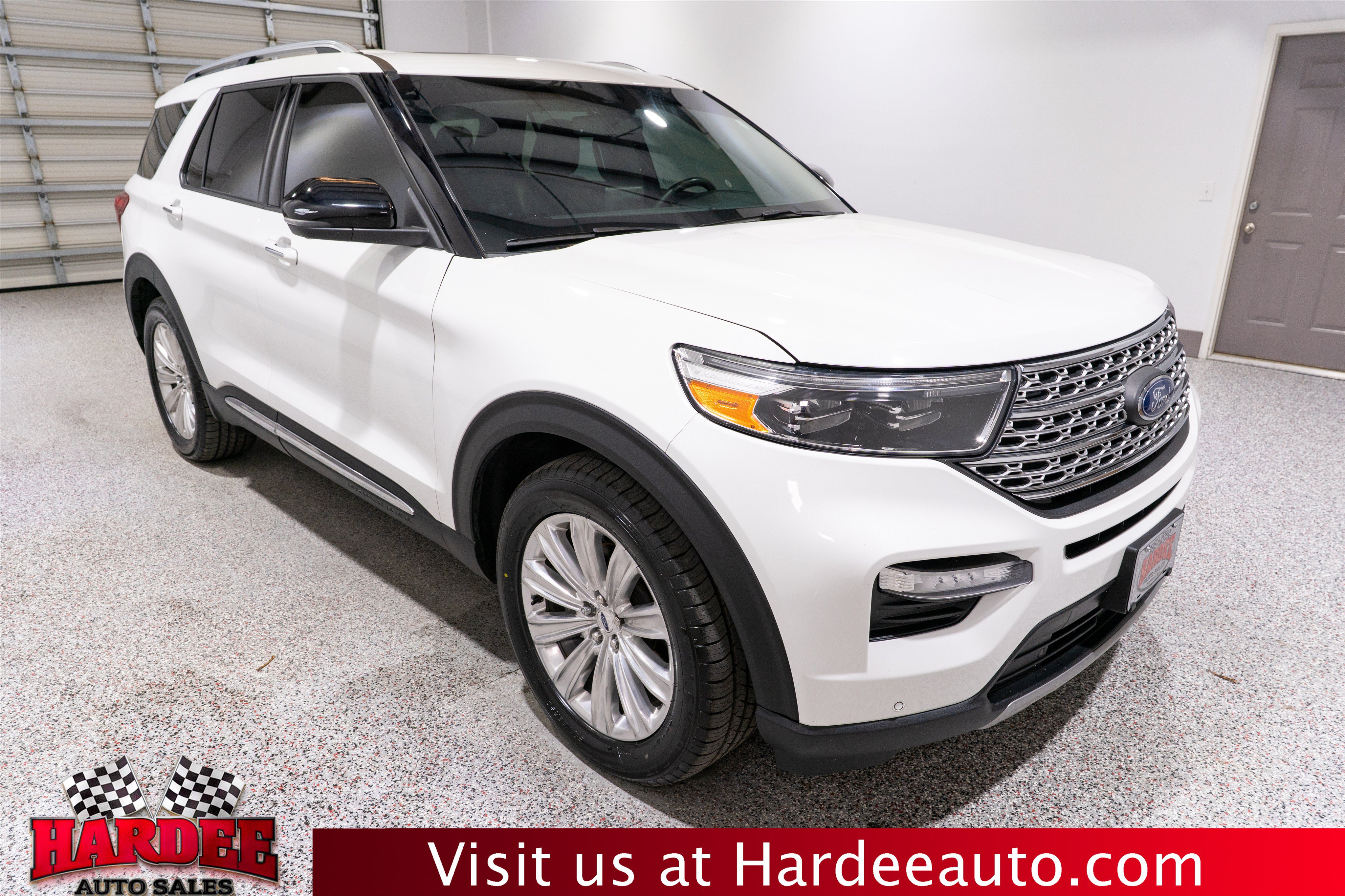 Used 2023 Ford Explorer Limited w/ Limited Technology Package RWD image 6