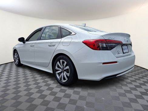 Used 2024 Honda Civic LX image 4