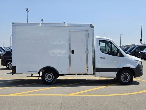 New 2024 Mercedes-Benz Sprinter 3500 image 6