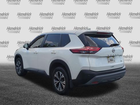 Used 2023 Nissan Rogue SV FWD image 8