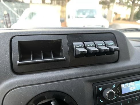 New 2025 Ford E-350 and Econoline 350 Super Duty w/ Driver's Safety Package image 28