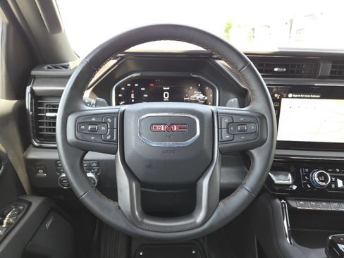 Used 2025 GMC Sierra 1500 AT4 AWD/4WD image 31