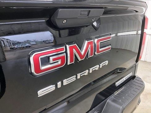 Used 2020 GMC Sierra 1500 Elevation w/ Elevation Value Package image 31