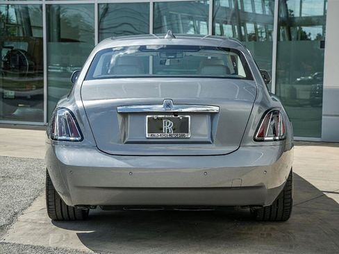 New 2025 Rolls-Royce Ghost image 14