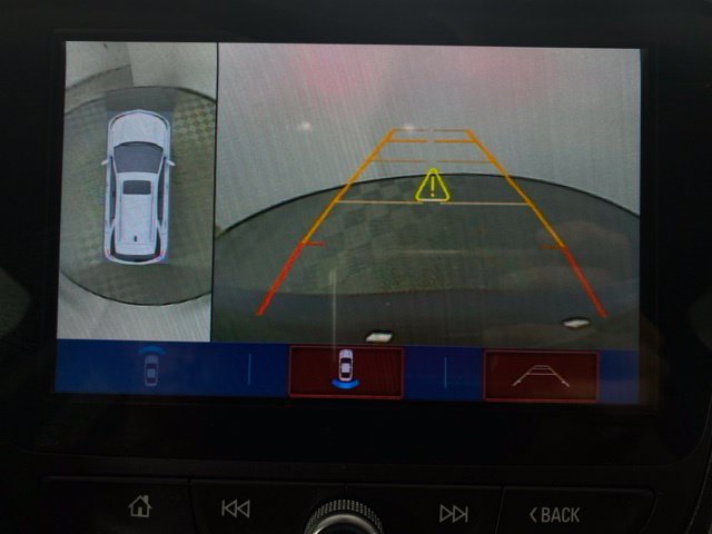 Used 2018 Chevrolet Equinox Premier AWD/4WD image 21