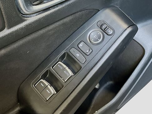 Used 2025 Honda Civic Sport image 17