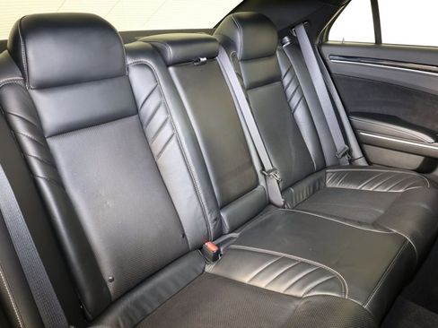 Used 2023 Chrysler 300 C RWD image 31