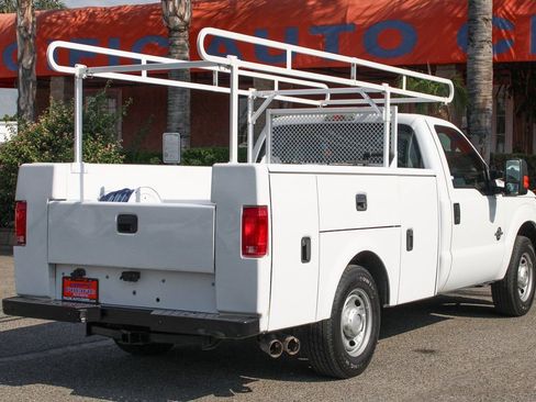 Used 2016 Ford F250 XL w/ Power Equipment Group image 11