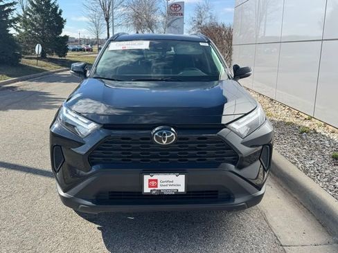 Certified 2025 Toyota RAV4 XLE image 33