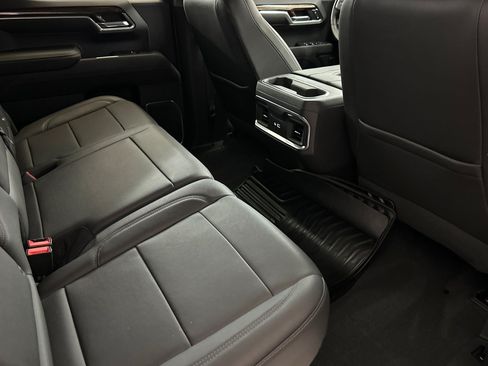 Used 2022 GMC Sierra 1500 Elevation w/ Elevation Premium Package RWD image 35