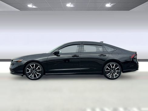 Certified 2024 Honda Accord Touring image 2