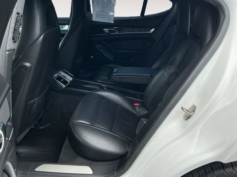 Used 2012 Porsche Panamera Turbo image 13