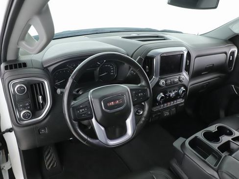 Used 2020 GMC Sierra 1500 SLT image 17