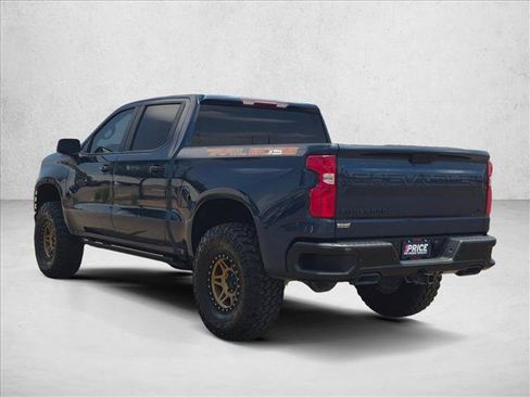 Used 2021 Chevrolet Silverado 1500 LT Trail Boss w/ Safety Package AWD/4WD image 8