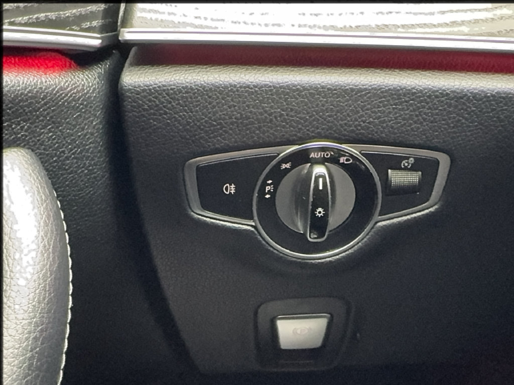 Used 2022 Mercedes-Benz E 350 Sedan image 50