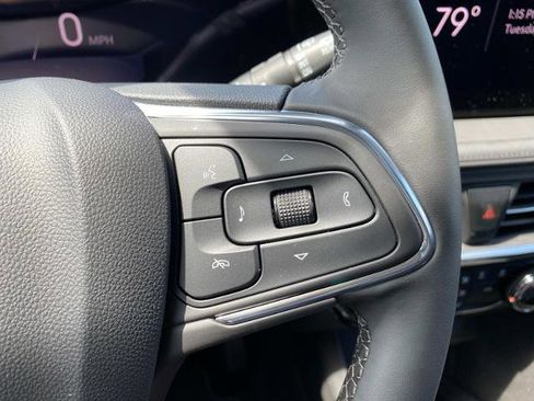 Used 2025 Buick Encore GX Sport Touring image 14