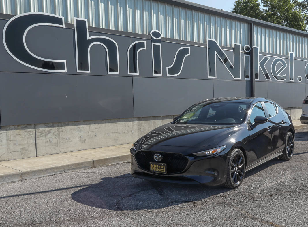 Used 2025 MAZDA MAZDA3 s Sport FWD image 1