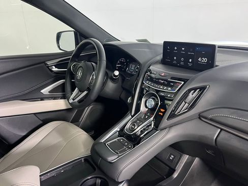 Used 2025 Acura RDX Base image 31