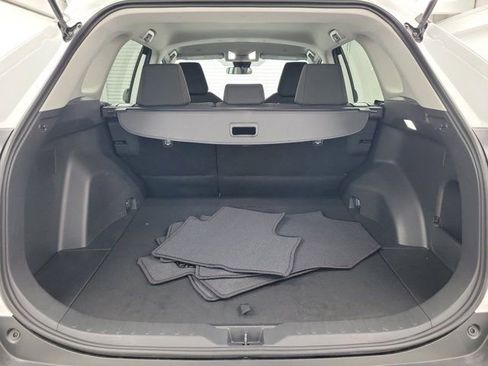 Used 2025 Toyota RAV4 LE image 9