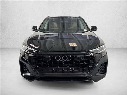 Used 2025 Audi Q8 Premium Plus w/ Premium Plus Package AWD/4WD image 2