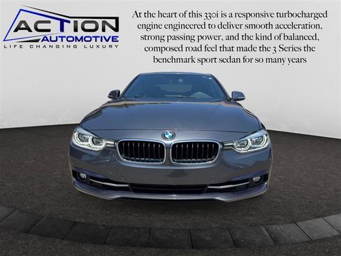 Used 2018 BMW 330i Sedan RWD image 3