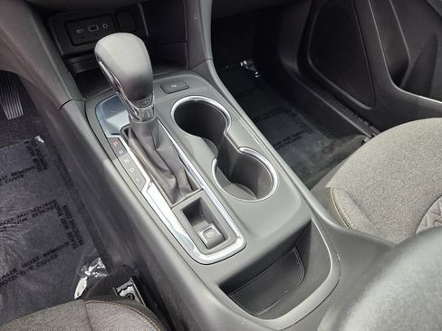 Certified 2024 Chevrolet Equinox LT FWD image 27
