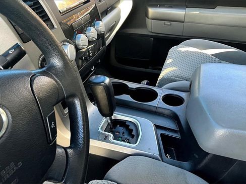 Used 2011 Toyota Tundra Grade image 13