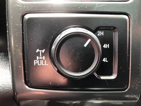 Used 2018 Ford F150 XLT w/ Equipment Group 302A Luxury AWD/4WD image 34