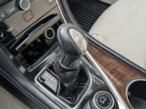 Used 2015 INFINITI Q50 Premium w/ Deluxe Touring Package image 37