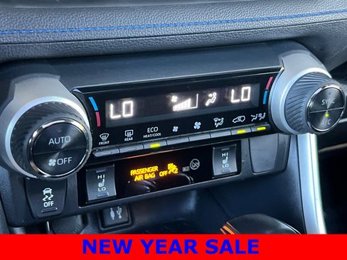 Used 2019 Toyota RAV4 XSE image 22