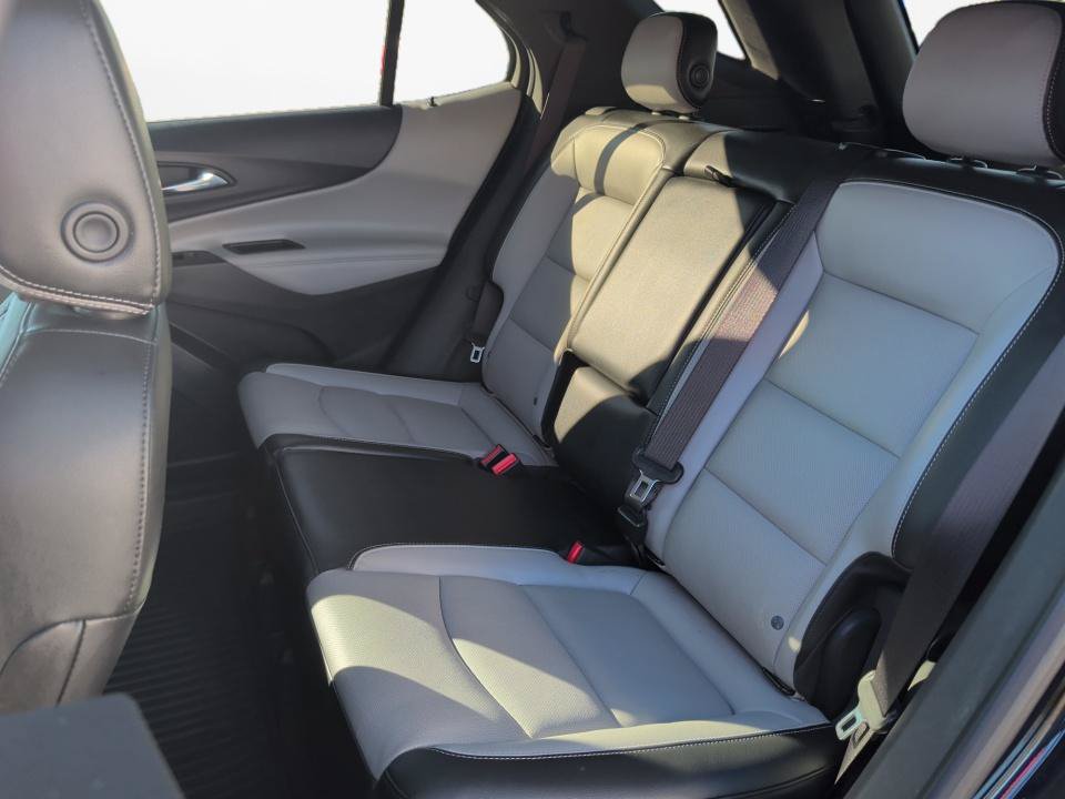 Used 2020 Chevrolet Equinox Premier FWD image 12