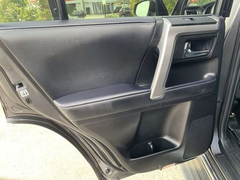 Used 2022 Toyota 4Runner Limited image 15