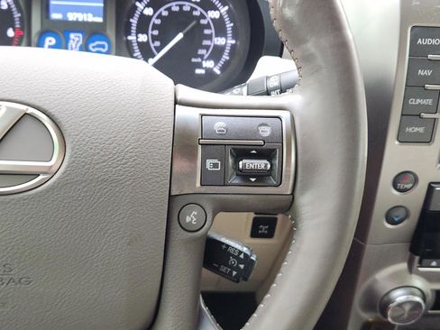 Used 2018 Lexus GX 460 Premium image 29