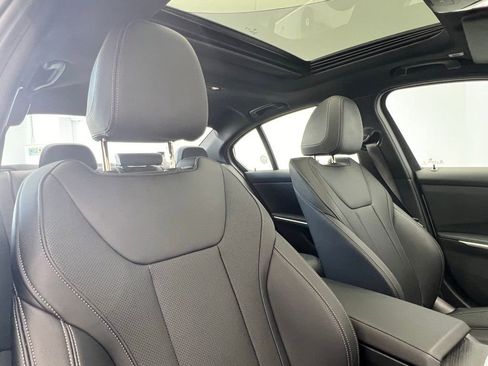 Used 2025 BMW 330i Sedan image 7