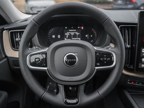 New 2026 Volvo XC60 B5 Ultra w/ Protection Package Premier image 28