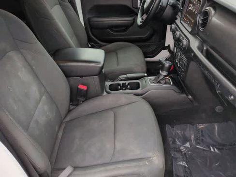 Used 2022 Jeep Wrangler Unlimited Sport image 20