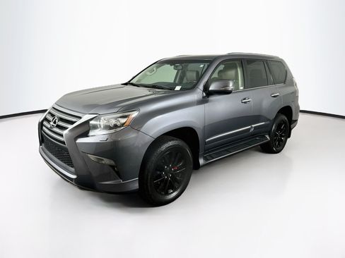 Used 2017 Lexus GX 460 Premium w/ Premium Package AWD/4WD image 3