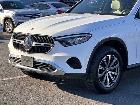 Used 2024 Mercedes-Benz GLC 300 GLC 300 image 37