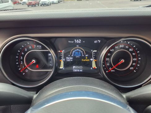 Used 2020 Jeep Wrangler Unlimited Rubicon AWD/4WD image 32