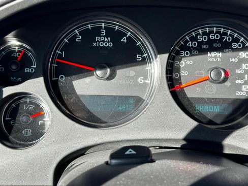 Used 2013 Chevrolet Avalanche LS AWD/4WD image 11